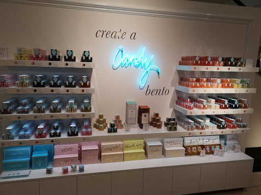 Shopping Mall «Santa Monica Place», reviews and photos, 395 Santa Monica Place, Santa Monica, CA 90401, USA