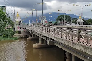 Khua Si Wiang Phing Bridge image
