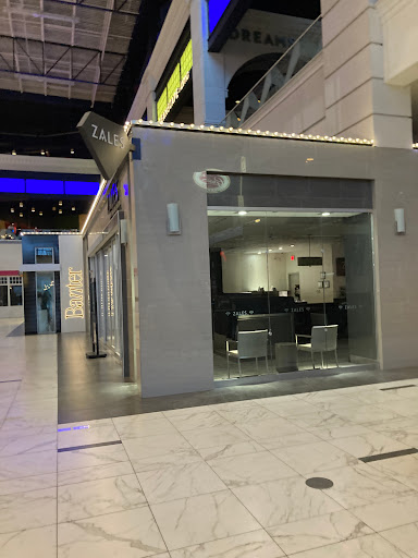 Jewelry Store «Zales - The Diamond Store», reviews and photos, 172 Easton Station, Columbus, OH 43219, USA