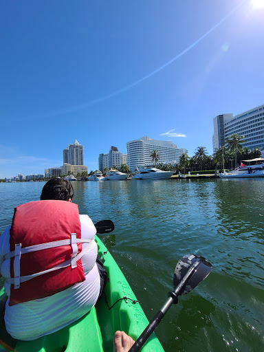 Community Center «Miami Beach JCC», reviews and photos, 4221 Pine Tree Dr, Miami Beach, FL 33140, USA