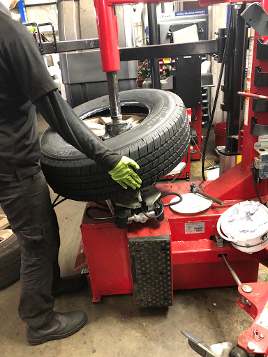 Auto Repair Shop «Cooper Lake Automotive», reviews and photos, 4739 S Cobb Dr, Smyrna, GA 30080, USA