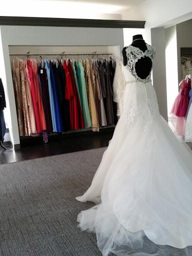 Bridal Shop «In White», reviews and photos, 967 Springfield St, Feeding Hills, MA 01030, USA