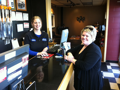 Auto Repair Shop «Mankato Crank & Chrome Auto Repair», reviews and photos, 1385 Lookout Dr, North Mankato, MN 56003, USA