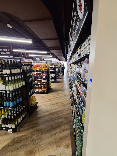 Liquor Store «Montgomery County», reviews and photos, 11301 Seven Locks Rd, Potomac, MD 20854, USA