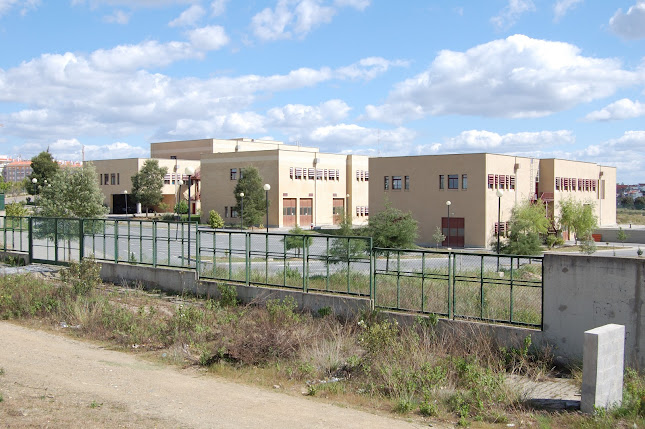 Escola Superior de Tecnologia - Instituto Politécnico de Castelo Branco - Castelo Branco