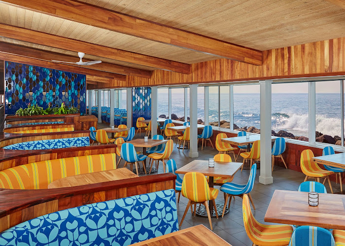 Discover the Best Hawaiian Restaurant in the US  Duke&#039;s Malibu and More