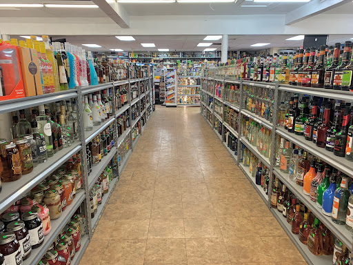 A1 Liberty Liquor Store, 957 E Emmett St, Battle Creek, MI 49014, USA, 