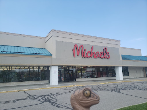 Craft Store «Michaels», reviews and photos, 7900 Plaza Blvd Ste 140, Mentor, OH 44060, USA