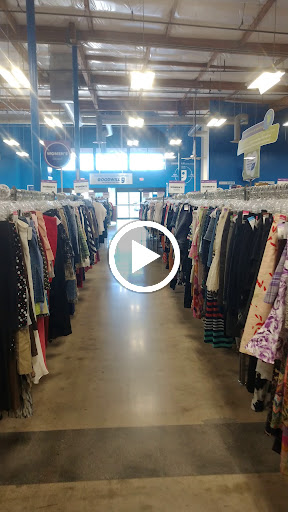 Thrift Store «51st & Olive Goodwill Retail Store & Donation Center», reviews and photos, 5080 W Olive Ave, Glendale, AZ 85302, USA