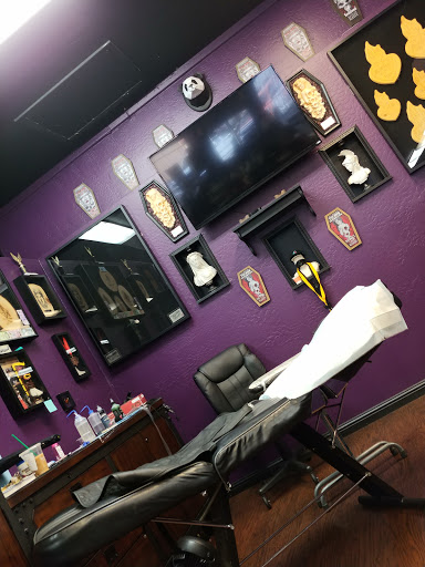 Explore tattoo ideas heart, creative tattoo ideas in Glendale, available at Knucklehead Tattoo Shop