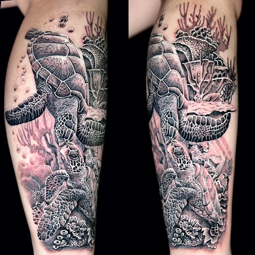 Explore simple motorcycle tattoo ideas, creative tattoo ideas in Honolulu, available at Aloha Tattoo Waikiki Hilton Hawaiian Village Rainbow Bazaar