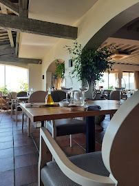 Atmosphère du Restaurant gastronomique Restaurant René' Sens à La Cadière-d'Azur - n°17