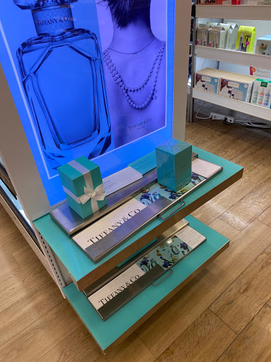 Hair Salon «Ulta Beauty», reviews and photos, 680 Ernest W Barrett Pkwy NW, Kennesaw, GA 30144, USA