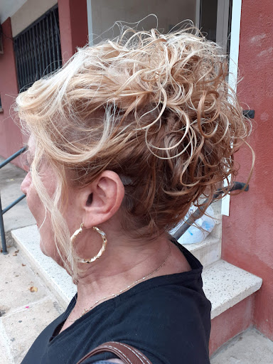 Peluquería Azabache en Barcelona, Barcelona