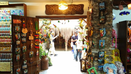 Shops where to buy souvenirs in Caracas