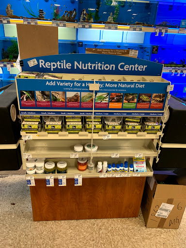 Pet Supply Store «PetSmart», reviews and photos, 3096 N Eastman Rd, Longview, TX 75605, USA