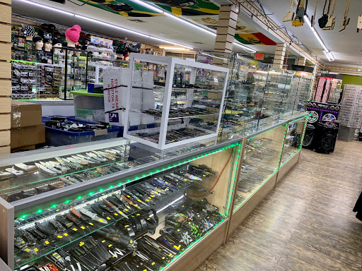 Vaporizer Store «210 Discount Store», reviews and photos, 4906 W Commerce St, San Antonio, TX 78237, USA