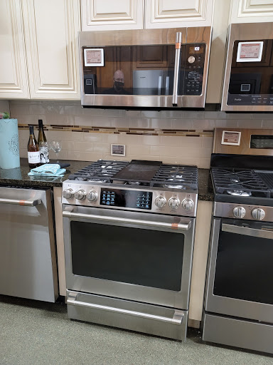 Appliance Store «Grand Appliance and TV», reviews and photos, 17045 W Capitol Dr, Brookfield, WI 53005, USA