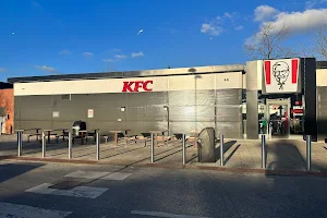 KFC Manchester Fort Shopping Park image