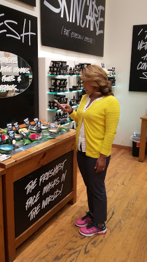 Cosmetics Store «LUSH Fresh Handmade Cosmetics», reviews and photos, 321 W Katella Ave, Anaheim, CA 92802, USA
