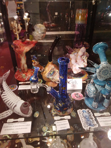 Tobacco Shop «Smoke Signals», reviews and photos, 328 N Market St, Frederick, MD 21701, USA