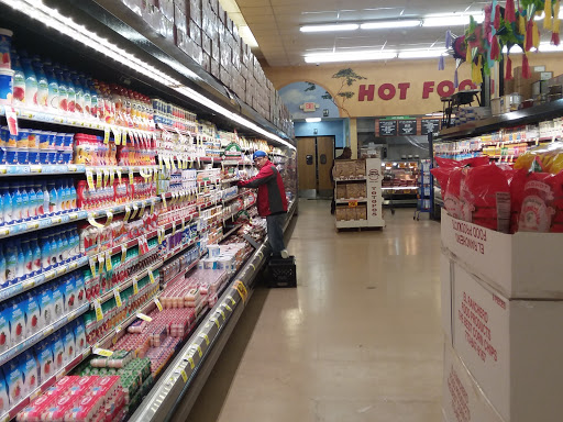 Grocery Store «Fiesta Market», reviews and photos, 160 N Bolingbrook Dr, Bolingbrook, IL 60440, USA