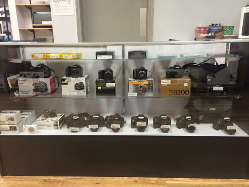 Electronics Store «ReCharged Electronics», reviews and photos, 12735 W Capitol Dr, Brookfield, WI 53005, USA