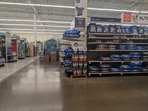 Pet Supply Store «PetSmart», reviews and photos, 5336 Westpointe Plaza Drive, Columbus, OH 43228, USA