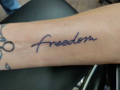 Tattoo Shop «Ink Spot Tattoo - Downtown Orlando», reviews and photos, 75 E Colonial Dr B, Orlando, FL 32801, USA