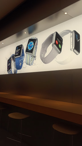 Computer Store «Apple Short Pump Town Center», reviews and photos, 11800 W Broad St, Henrico, VA 23233, USA