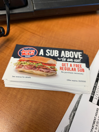 Jersey Mikes Subs image 9