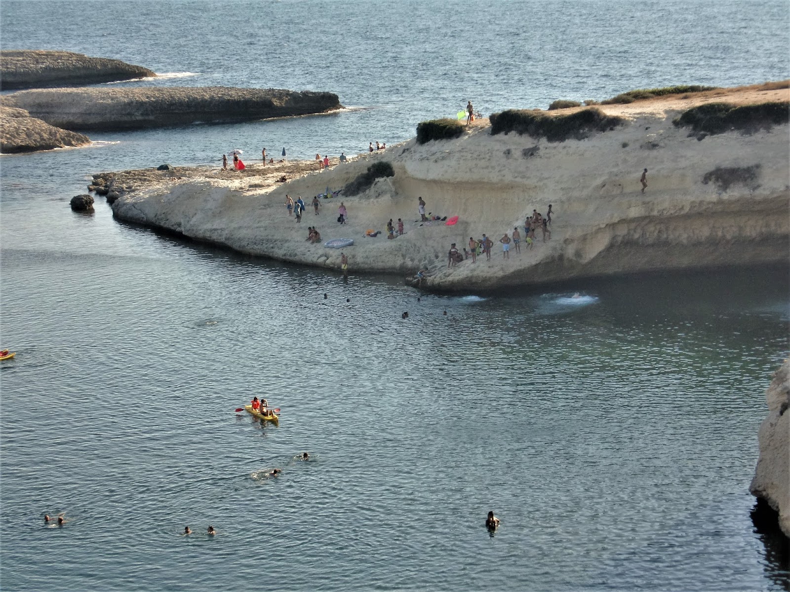 Foto van Arco beach wilde omgeving