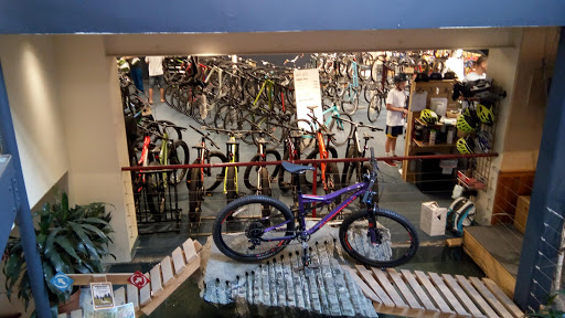 Outdoor Sports Store «Skirack», reviews and photos, 85 Main St, Burlington, VT 05401, USA