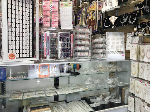 Beauty Supply Store «Hair Secret Beauty Supply», reviews and photos, 28270 Dequindre Rd, Warren, MI 48092, USA