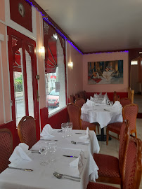 Atmosphère du Restaurant indien Restaurant Maharaja à Soissons - n°8
