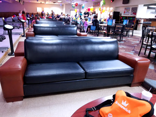 Bowling Alley «King Pin Bowling», reviews and photos, 6622 E Black Horse Pike, Egg Harbor Township, NJ 08234, USA