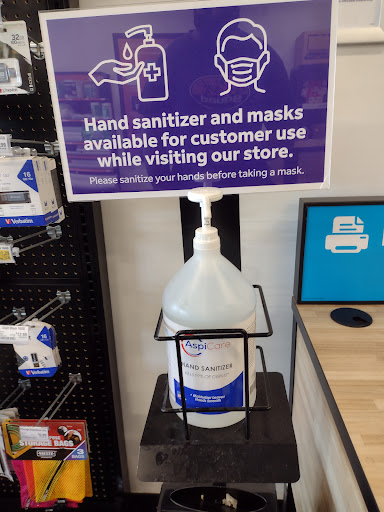 Print Shop «FedEx Office Print & Ship Center», reviews and photos, 3536 Spencer Hwy, Pasadena, TX 77504, USA