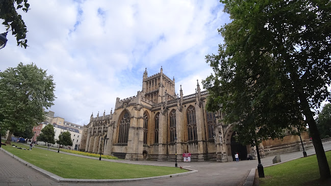Comments and reviews of Bristol Cathedral