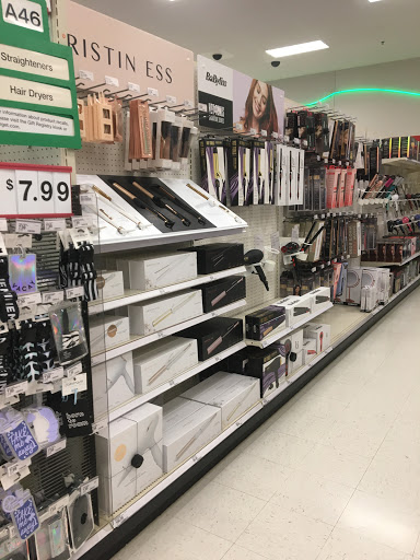 Department Store «Target», reviews and photos, 240 Market Dr, Elyria, OH 44035, USA