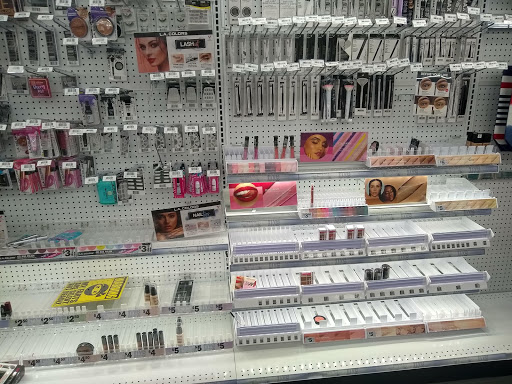 Shopping Mall «The Shops @ Fort Union», reviews and photos, 900 Fort Union Blvd, Midvale, UT 84047, USA