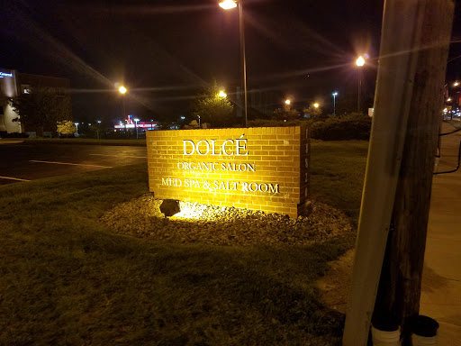 Movie Theater «Regal Cinemas Middleburg Town Square 16», reviews and photos, 18348 Bagley Rd, Middleburg Heights, OH 44130, USA