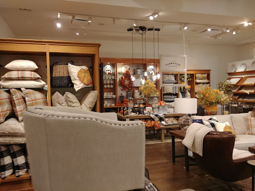 Furniture Store «Pottery Barn», reviews and photos, 3101 PGA Boulevard f141, Palm Beach Gardens, FL 33410, USA