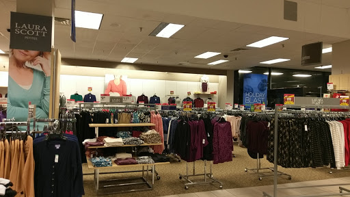 Department Store «Sears», reviews and photos, 4 Burr Ln, Lake Grove, NY 11755, USA