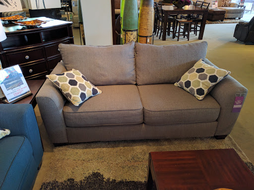 Furniture Store «Ashley Furniture HomeStore», reviews and photos, 651 Interstate 35 Business Loop, New Braunfels, TX 78130, USA