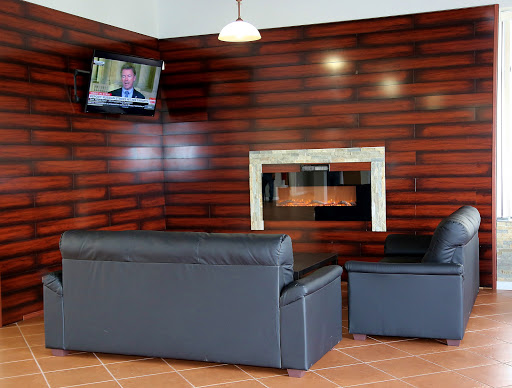 Used Car Dealer «Quattro Motors 2 LLC», reviews and photos, 29666 Grand River Ave, Farmington Hills, MI 48336, USA