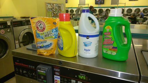 Laundromat «Laundromart North Fort Myers», reviews and photos, 216 Pondella Rd, North Fort Myers, FL 33903, USA