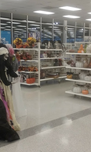 Clothing Store «Ross Dress for Less», reviews and photos, 1931 E Main St, Spartanburg, SC 29307, USA