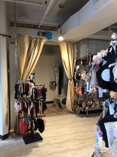 Lingerie Store «Bra*Tenders», reviews and photos, 630 9th Ave, New York, NY 10036, USA