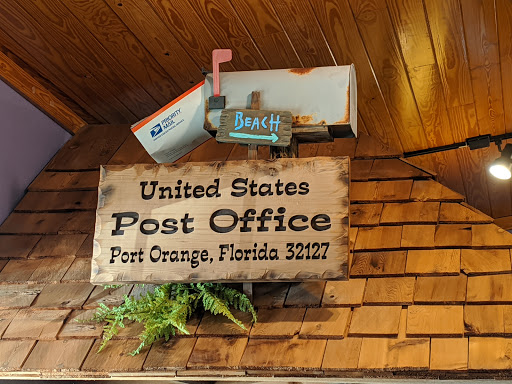 Ice Cream Shop «Neighbors Ice Cream Parlor», reviews and photos, 5980 Spruce Creek Rd, Port Orange, FL 32127, USA