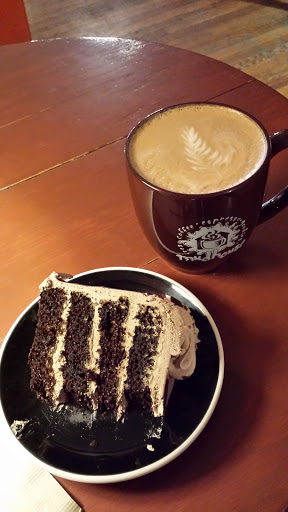 Coffee Shop «Mudhouse Coffee», reviews and photos, 323 South Ave, Springfield, MO 65806, USA